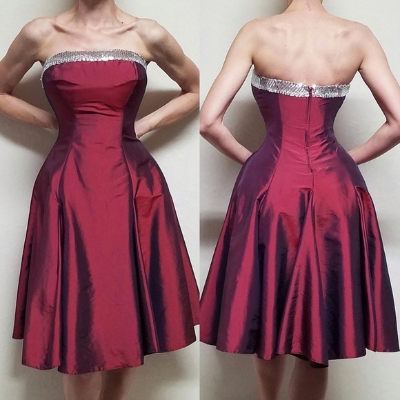 Vintage Precious Formals Scarlett Sequin Fit & Flare Strapless Cocktail Dress 8 - Picture 1 of 16